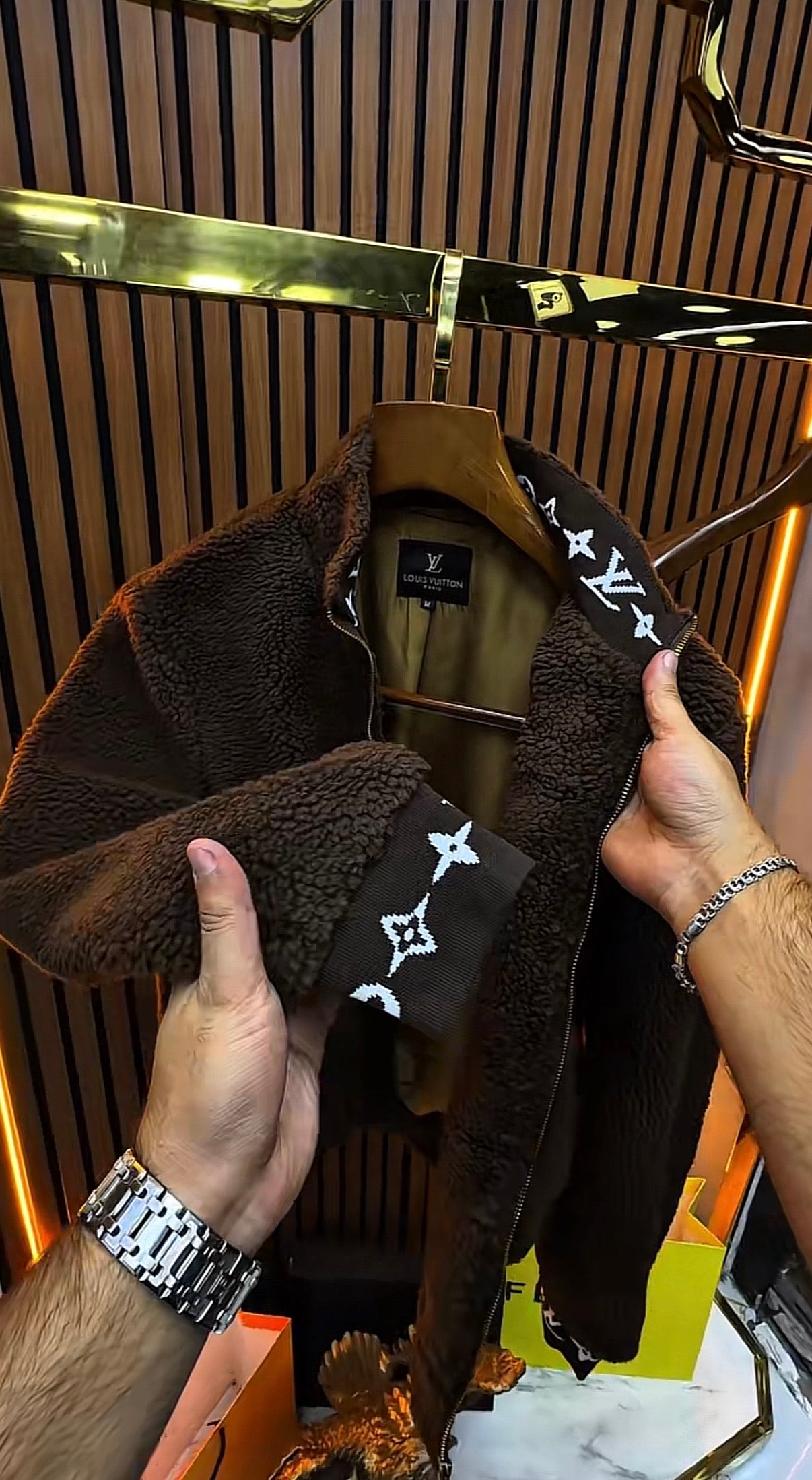 LOUIS V : COLLECTION JACKET